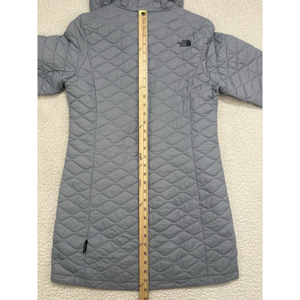 The North Face Thermoball Jacket Womens Size Medium Gray Eco Parka Puffer Hooded - Picture 8 of 8